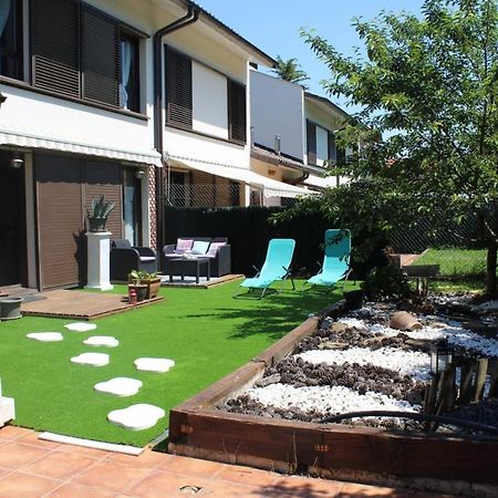 Penzion Casa Tau Larrasoana Exteriér fotografie