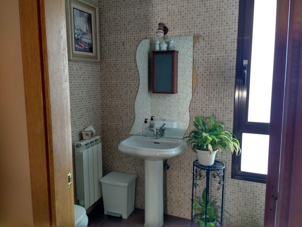 Penzion Casa Tau Larrasoana Exteriér fotografie