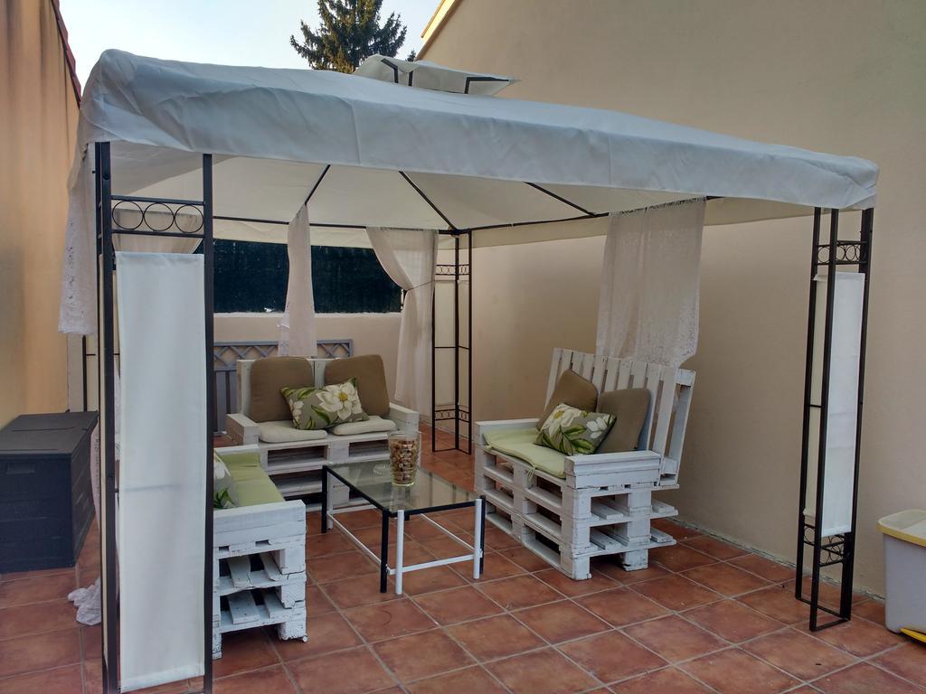 Penzion Casa Tau Larrasoana Exteriér fotografie